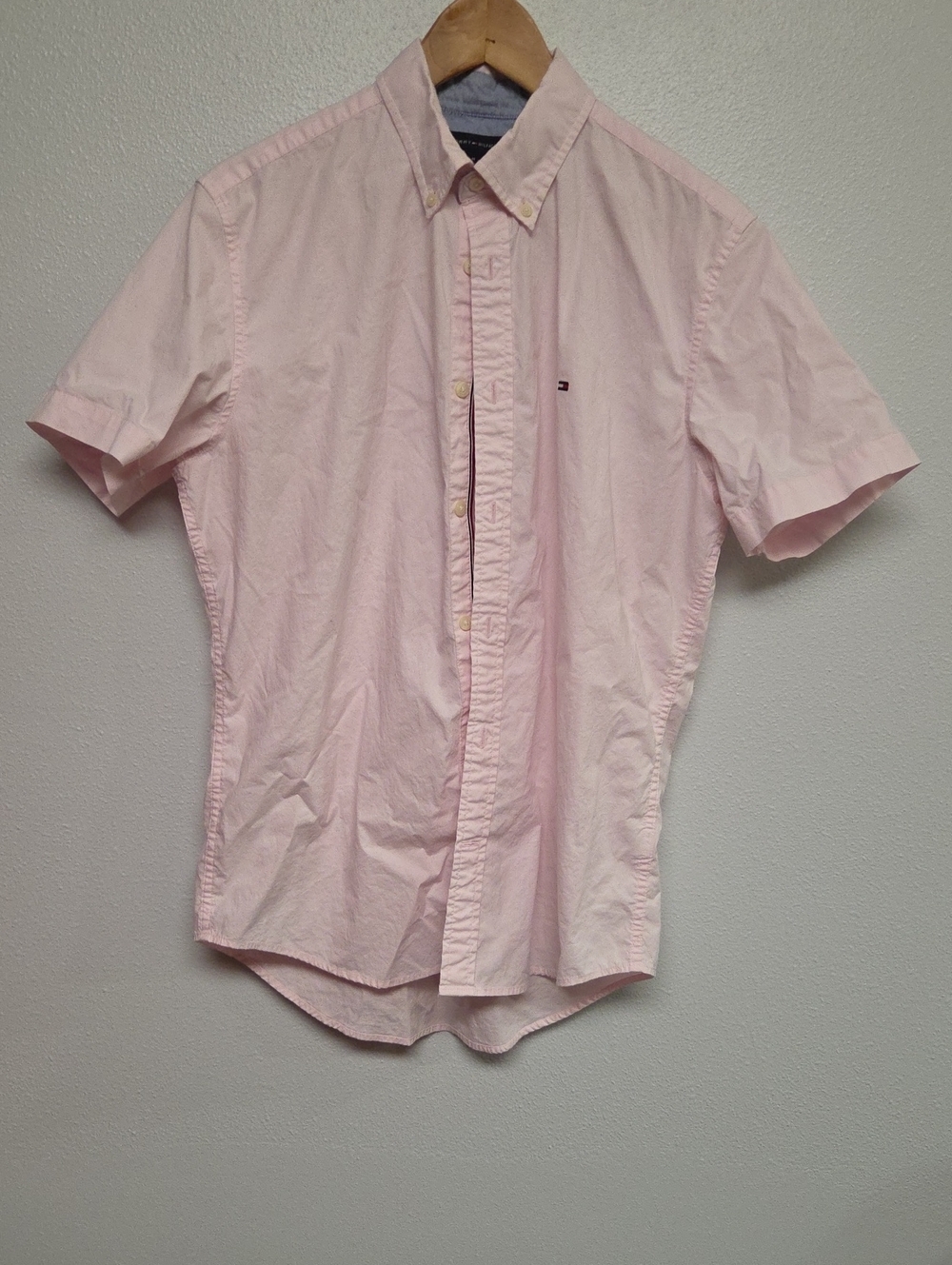 Tommy Hilfiger Light Pink Short-Sleeve Button-Down Shirt